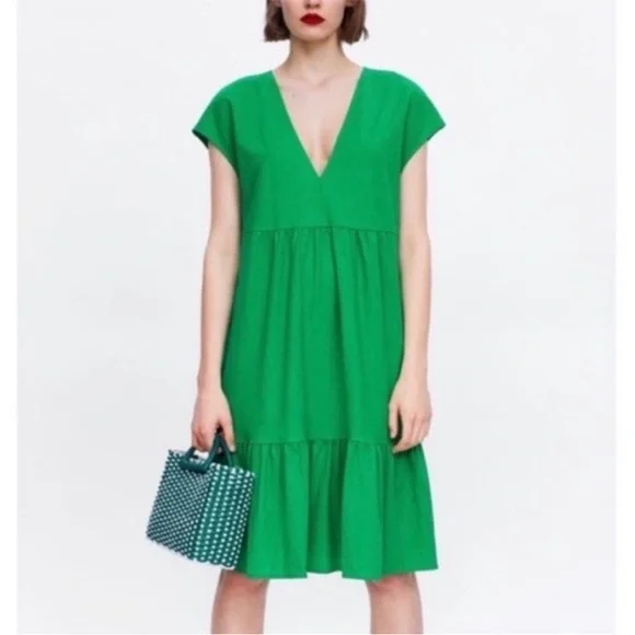 Zara Women’s Green Tiered Midi Ruffled Short Sleeve V-neck Dress Size SMALL - Picture 1 of 9